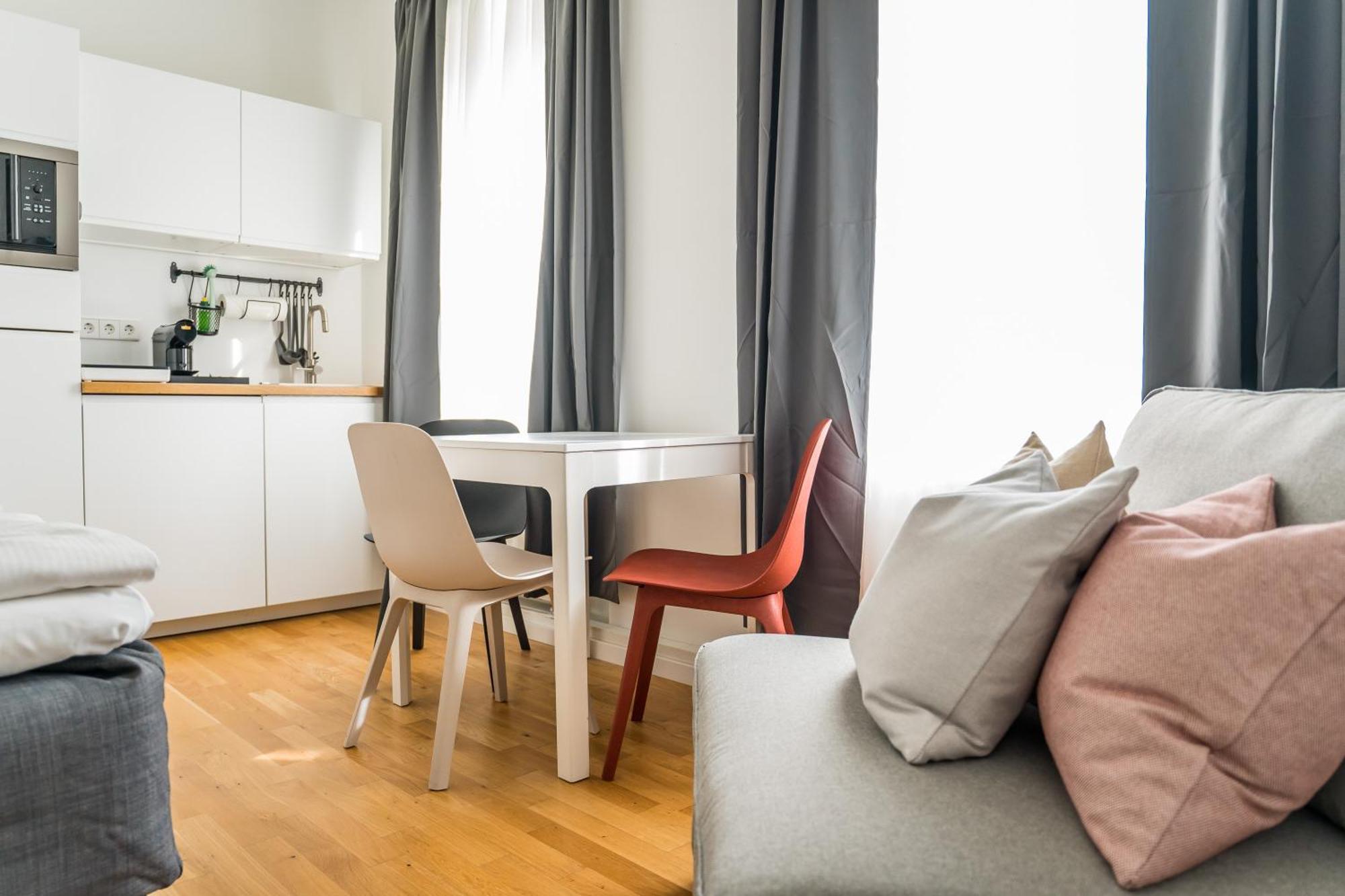 Homaris Apartments Schlueterstrasse Berlijn Buitenkant foto